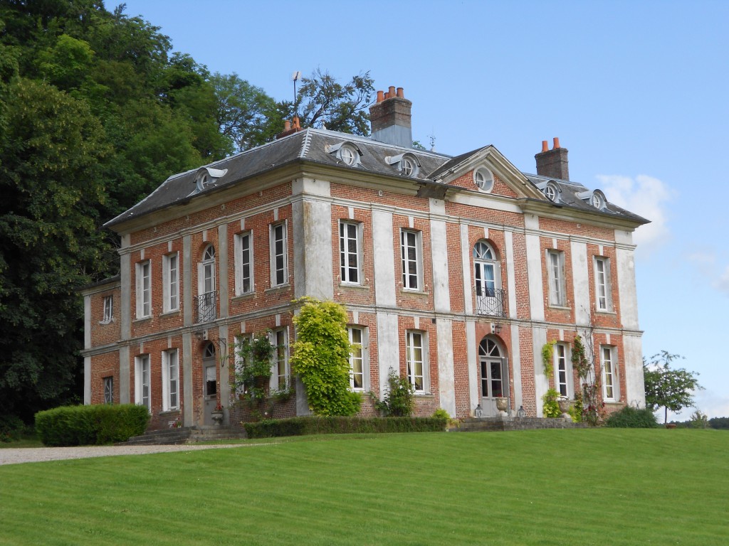 façade du château de La Vespière